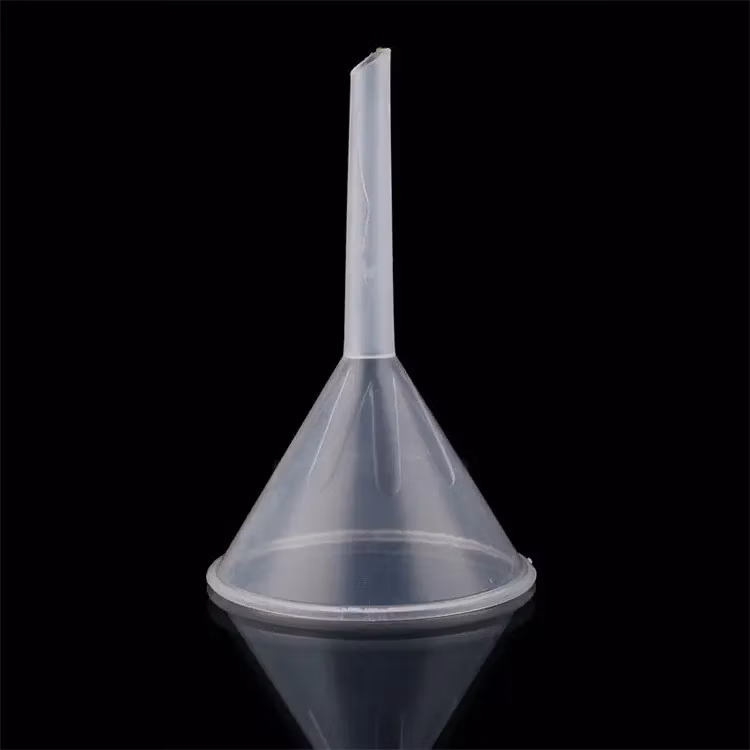Plastic funnel